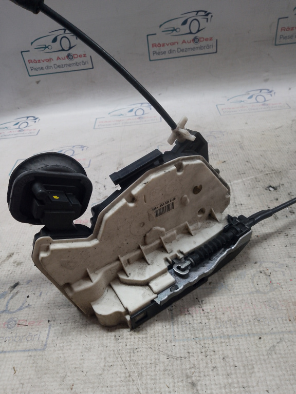 Broasca dreapta spate Volkswagen Golf 6 2009, 5K4839016B