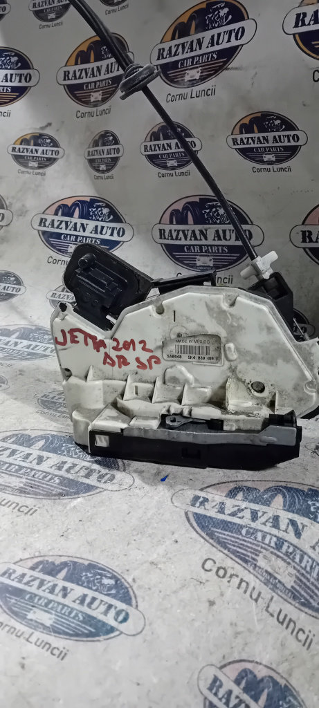 Broasca dreapta spate Volkswagen Jetta 2012