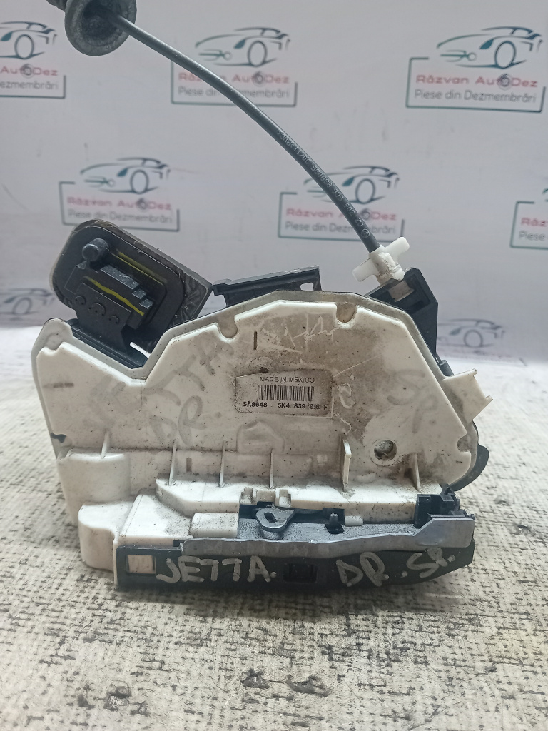 Broasca dreapta spate Volkswagen Jetta 2012, 5K4839016F