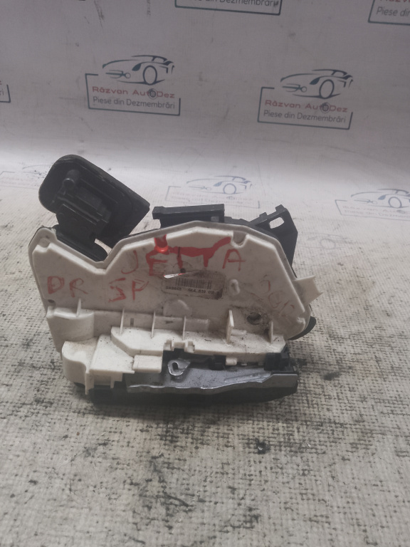 Broasca dreapta spate Volkswagen Jetta 2012, 5K4839016F