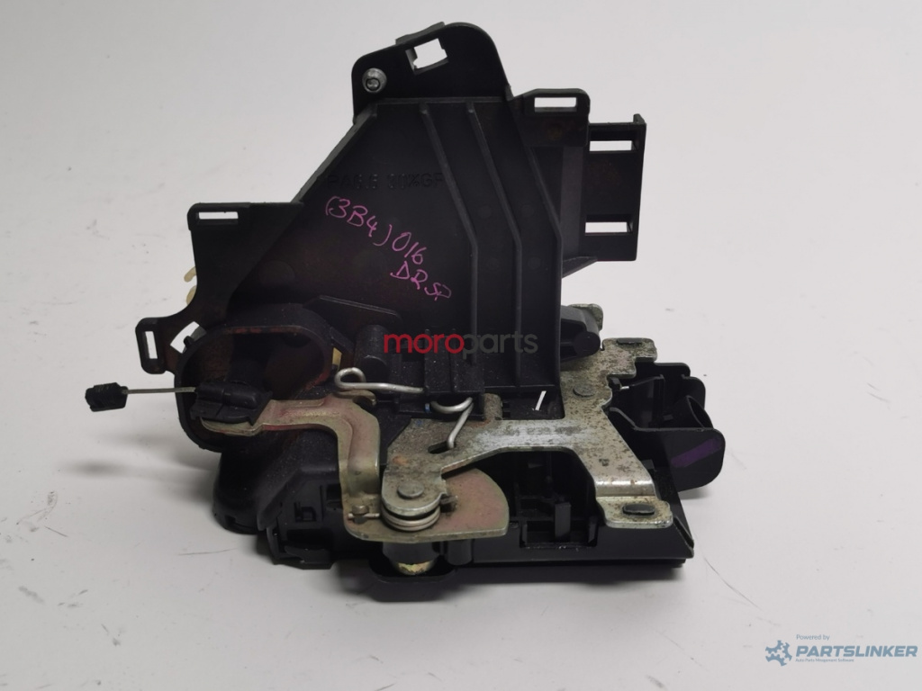 Broasca dreapta spate Volkswagen Polo (9N) (2001-2009) 3B4839016 VOLKSWAGEN POLO (9N_) [ 2001 - 2012 ] OEM 3B4839016