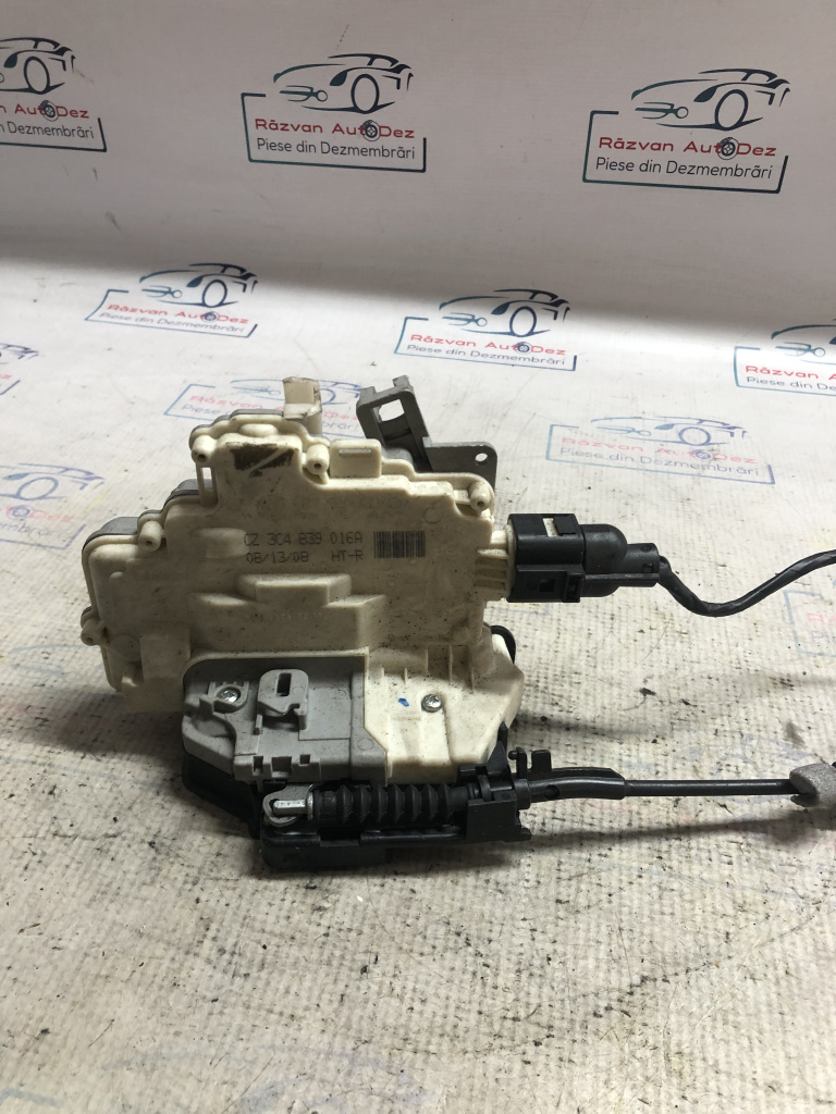 Broasca dreapta spate Volkswagen Tiguan 2008, 3C4839016A