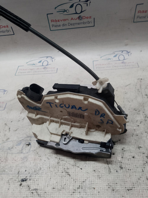 Broasca dreapta spate Volkswagen Tiguan 2012, 5N0839016D
