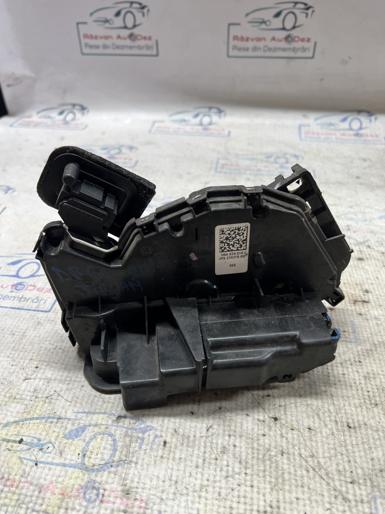 Broasca dreapta spate Volkswagen Tiguan 2015, 5NA839016C