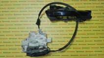 Broasca dreapta spate Vw Passat 3C4839016A