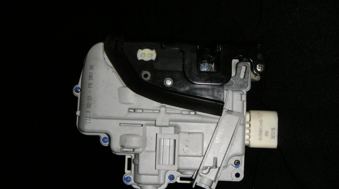 Broasca electrica usa Audi A4 B7, Seat Exeo stanga/dreapta cod 8E2837016AA, 8E2837015AA