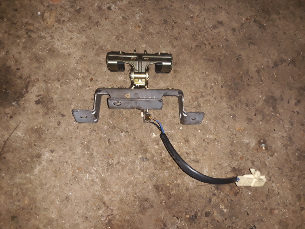 Broasca Geam Haion Opel Frontera B din Ani 1999 2004 in 4 Usi