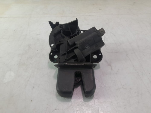 Broasca haion 4F5827505 Audi A4 B7 [2004 - 2008] 2.0 tdi BLB