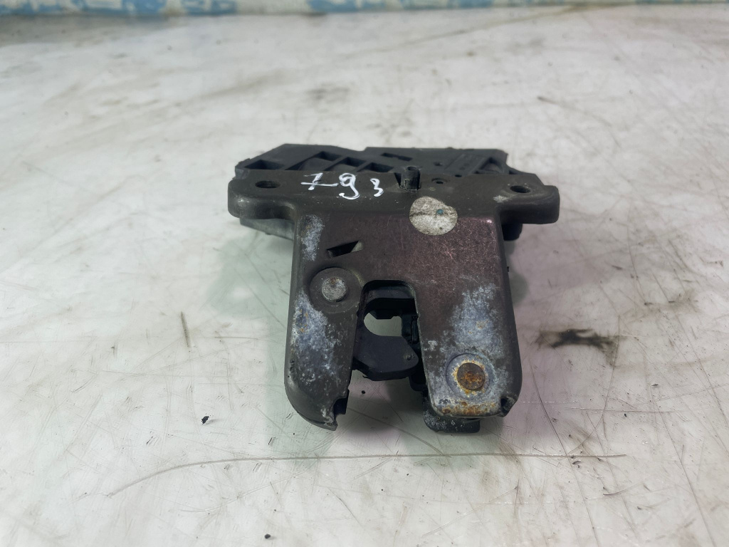 Broasca haion 4F5827505A Audi A6 4F/C6 [2004 - 2008] 3.0 tdi BMK