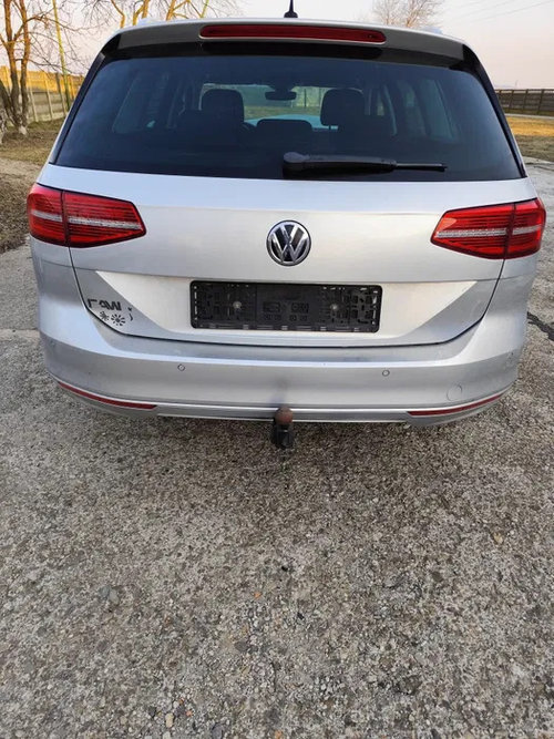 Broasca haion 5TA827505D VW Passat B8 Variant (3G5, CB5)