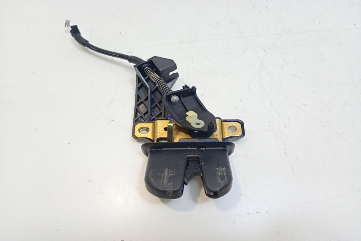 Broasca haion 8E5827505B Audi A4 B6 [2000 - 2005]