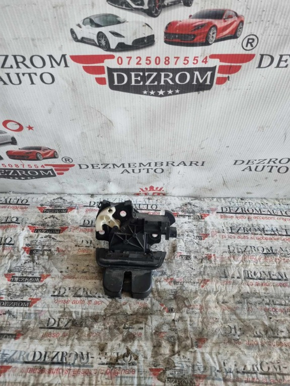 Broasca haion 8P4827505B Audi A4 B7 Avant
