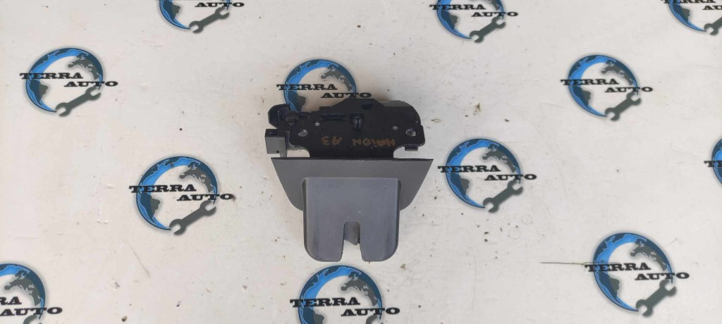 Broasca haion 8P4827505C Audi A3 8P an fab. 2003 - 2012