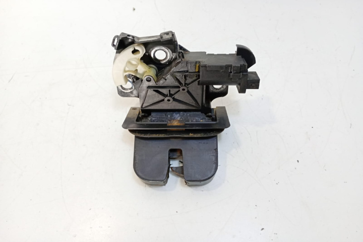 Broasca haion 8P4827505C Audi A6 4F/C6 [2004 - 2008]