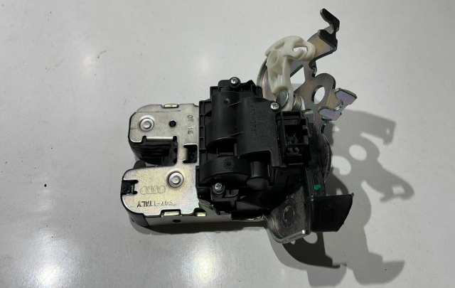Broasca haion 8r0827505 Audi A1 8X [2010 - 2014]