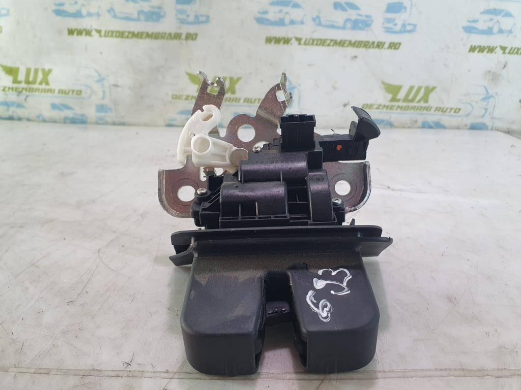 Broasca haion 8r0827505 Audi A6 allroad C7 [2012 - 2014] 3.0 tdi CGQB