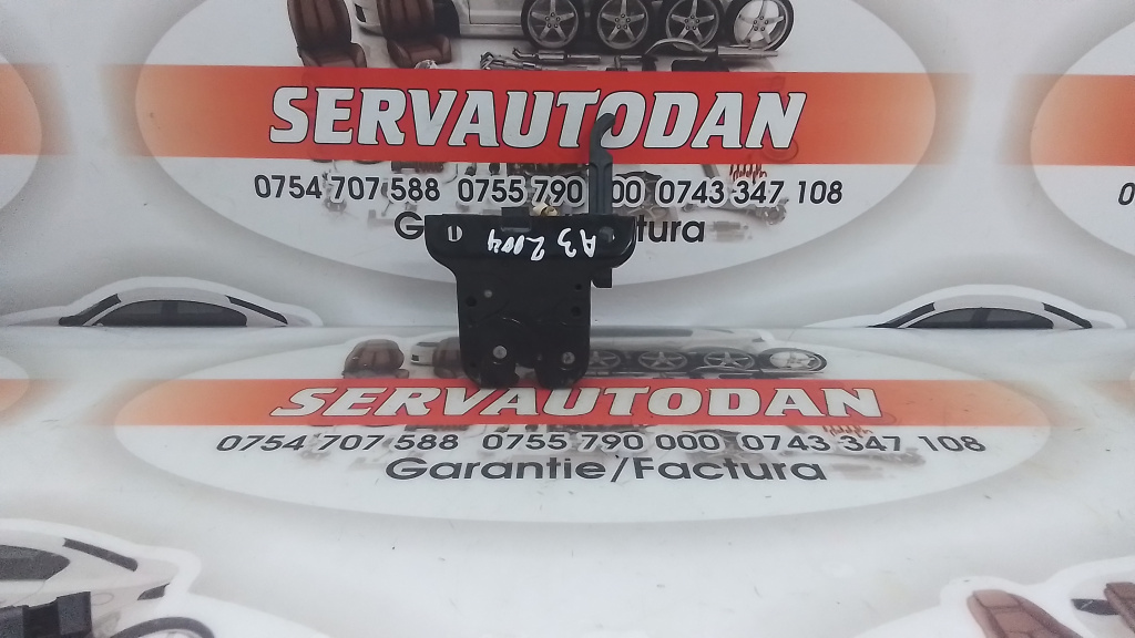 Broasca haion Audi A3 (2003-2008) [8P1] 2.0 Motorina 2004, 8P3827469B