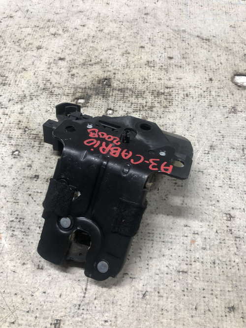 Broasca haion Audi A3 8P - Motorina 2008, 8P4827505C / CABRIO