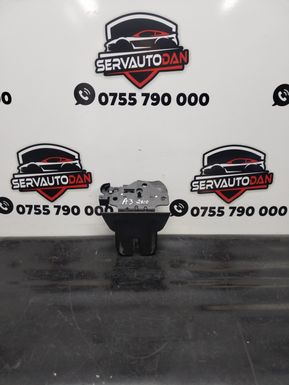 Broasca haion Audi A3 facelift (2008-2013) [8P1] 2.0 Motorina 2010, 8P4827520 / 8P4827505C