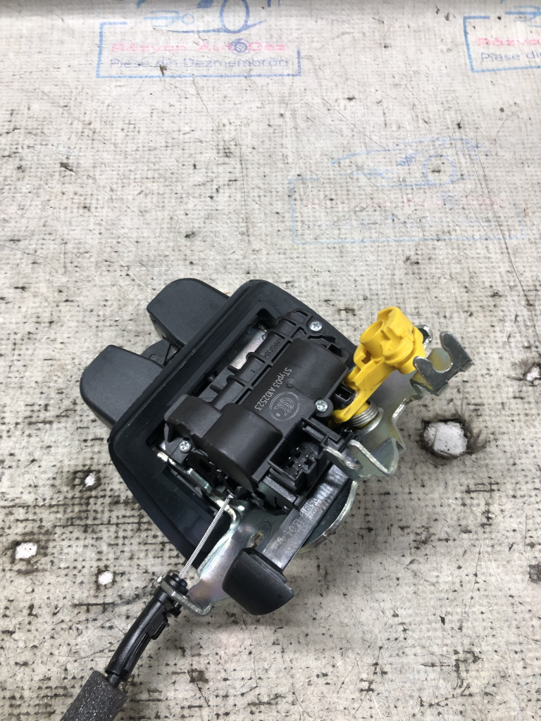 Broasca haion Audi A4 B9 Break - Motorina 2023, 4M0827506D