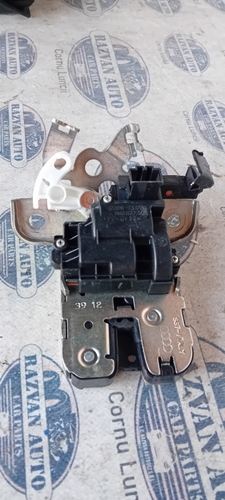 Broasca haion Audi A5 2010, 8R0827505