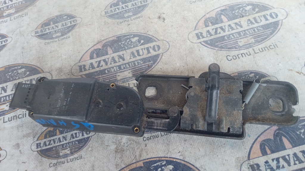 Broasca haion Audi Q5 2010