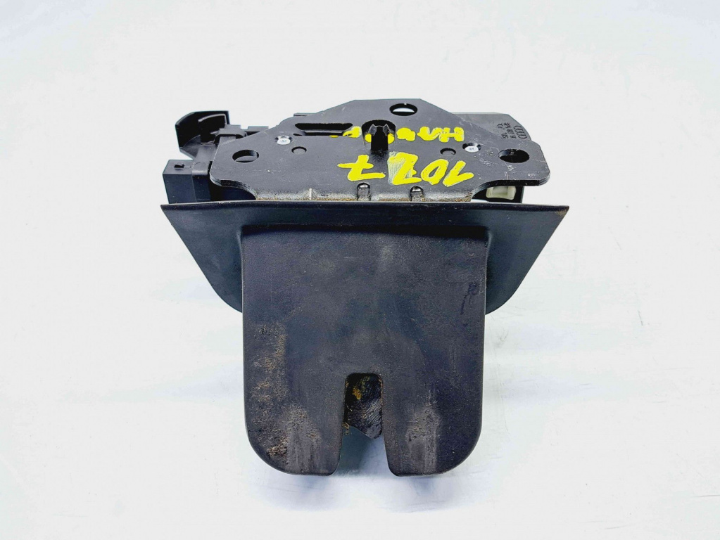Broasca haion Audi Q7 (4LB) [ Fabr 2006-2014] 8P4827505C