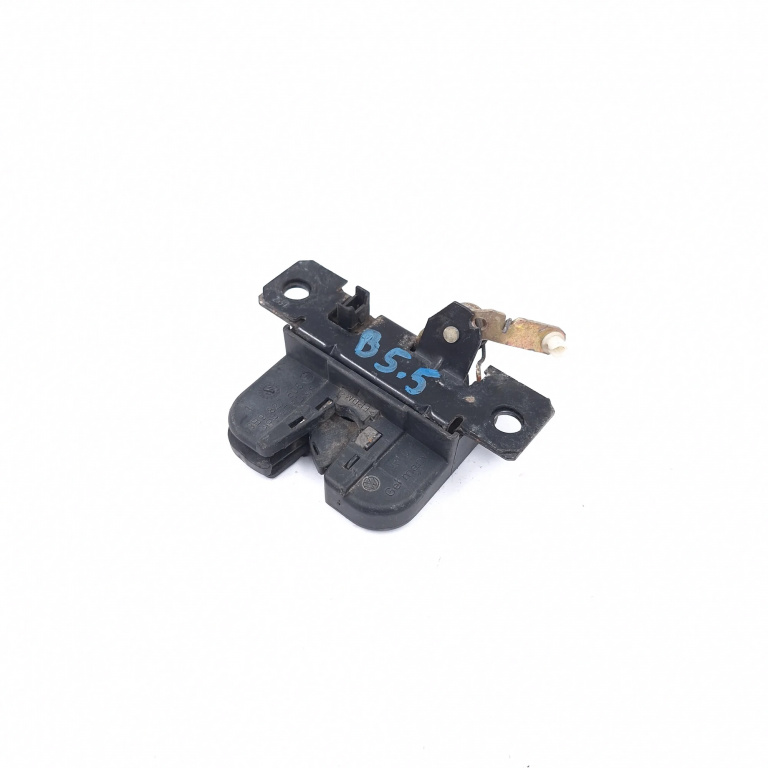 Broasca Haion / Capota Portbagaj Vw Passat B5, B5.5 1996-2005 3B9827505