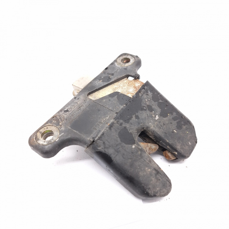 Broasca Haion / Capota Portbagaj VW PASSAT B5, B5.5 1996 - 2005 3B5827505
