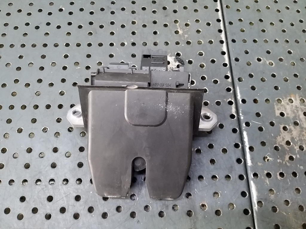 Broasca haion ford kuga 1 8m51r442a66ac 01041155002