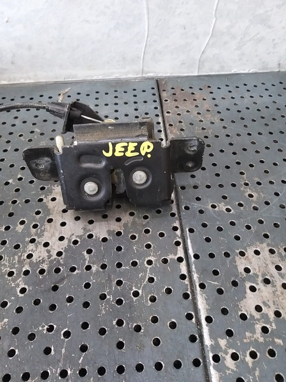Broasca haion jeep patriot 176aba