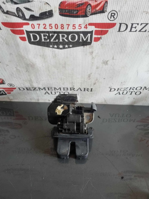 Broasca haion originala Audi A6 C7 Avant cod piesa 8R0827505A