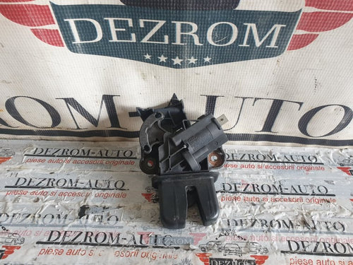 Broasca haion originala VW Jetta Mk5 cod piesa : 4F5827505C