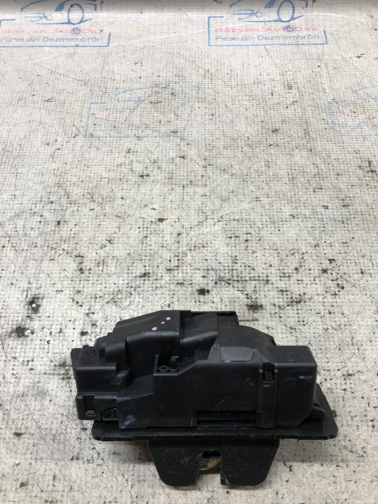 Broasca haion Peugeot 3008 2018, 9816195380