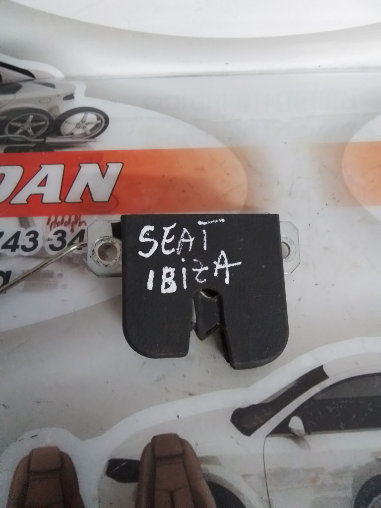 Broasca haion Seat Ibiza 3 (2002-2006) 1.2 Benzina 2003, 6L6827505A