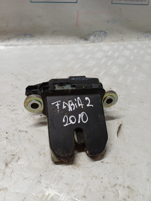 Broasca haion Skoda Fabia 2 - Motorina 2010, 5J0827501B