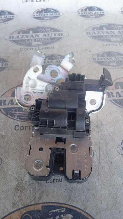 Broasca haion Skoda Octavia 3, 5E0827505