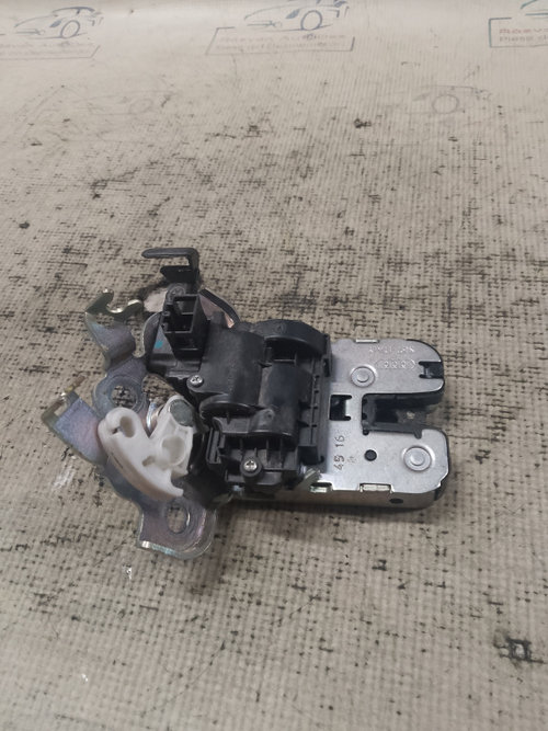 Broasca haion Skoda Octavia 3 Break 2015, 8R0827505A