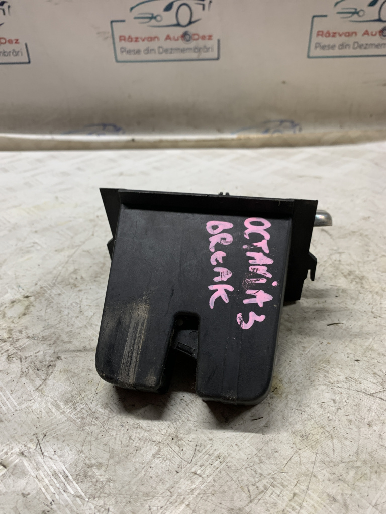 Broasca haion Skoda Octavia 3 Break - Motorina 2014, 8R0827505A
