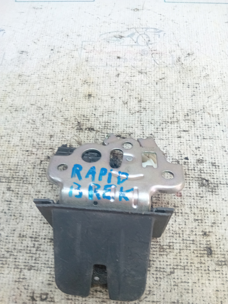 Broasca haion Skoda RAPID 2014, 13508110