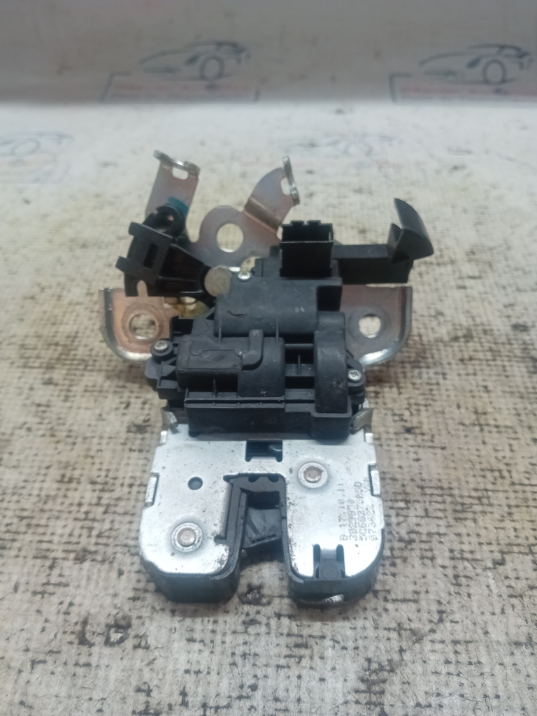 Broasca haion Volkswagen Jetta 2012
