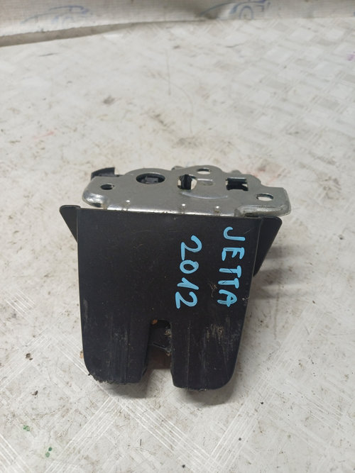 Broasca haion Volkswagen Jetta - Motorina 2012, 5C6827520B