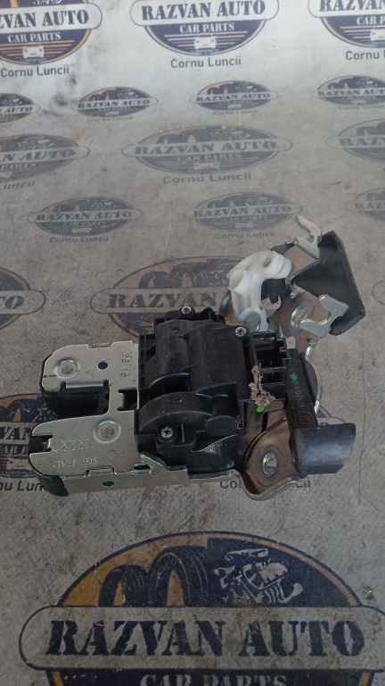 Broasca haion Volkswagen Passat CC, 4F5827505
