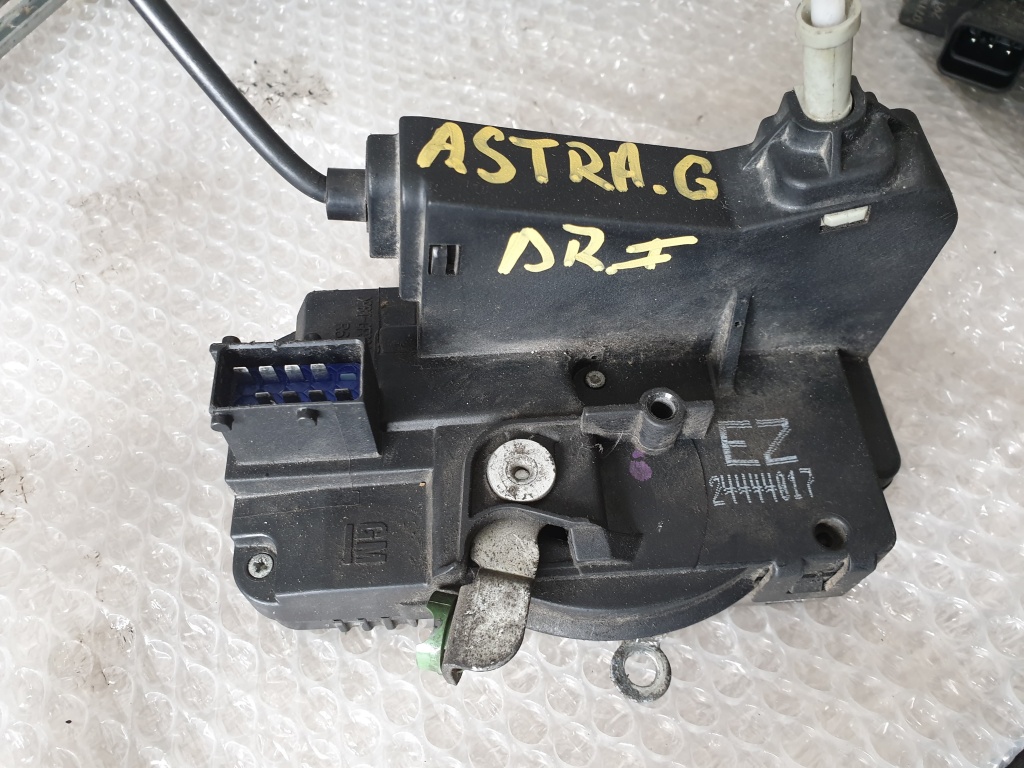 Broasca iala dreapta fata opel astra g 24444017