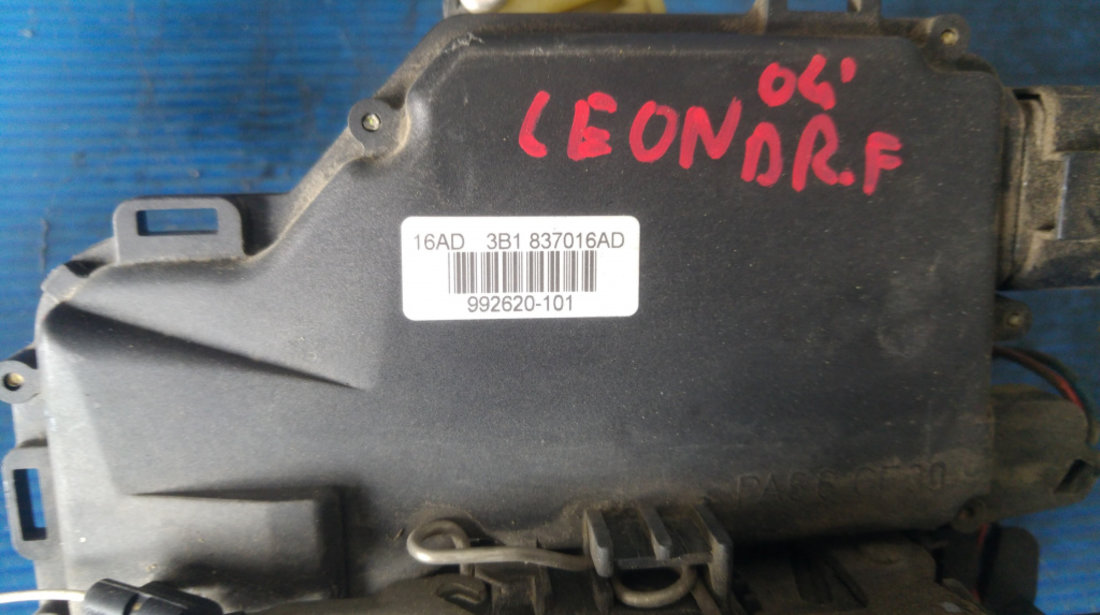 Broasca iala dreapta fata seat leon 3B1837016AD