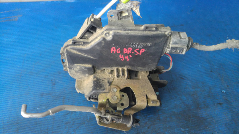 Broasca iala dreapta spate audi a6 c5 4b0839016b