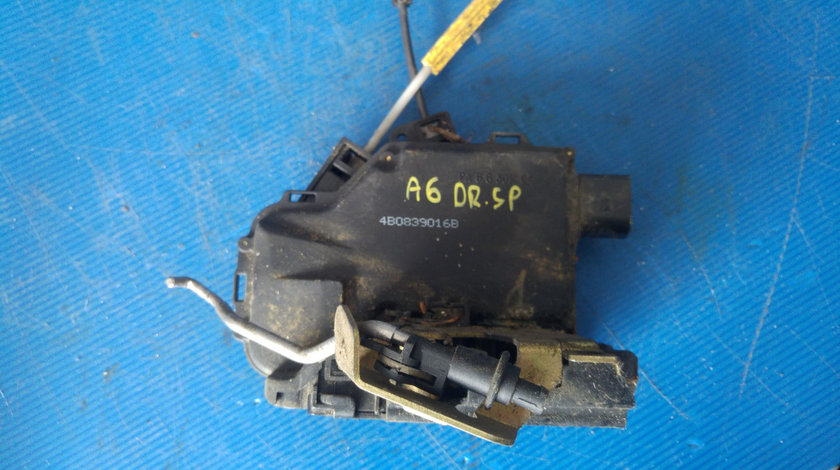 Broasca iala dreapta spate audi a6 c5 4b0839016b