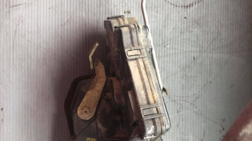 Broasca iala dreapta spate bmw seria e46