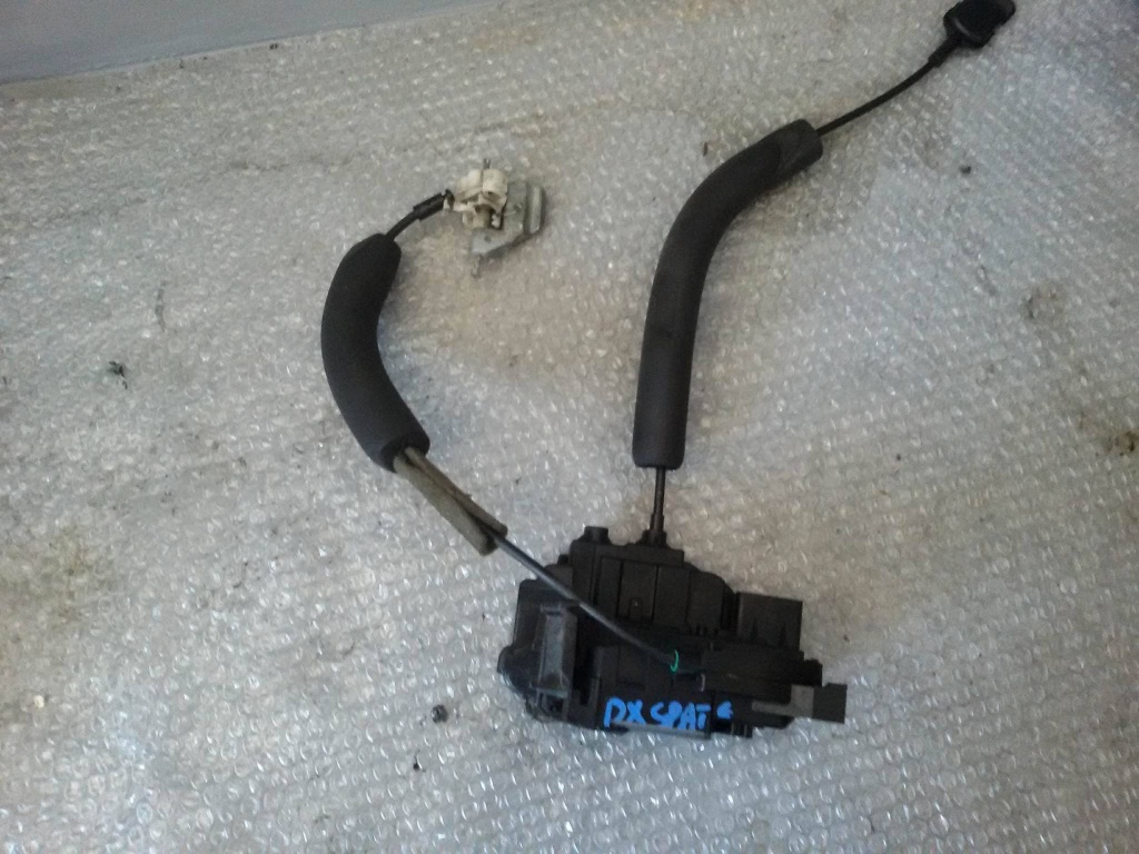Broasca iala mufa cu 6 fire dreapta spate renault laguna 3