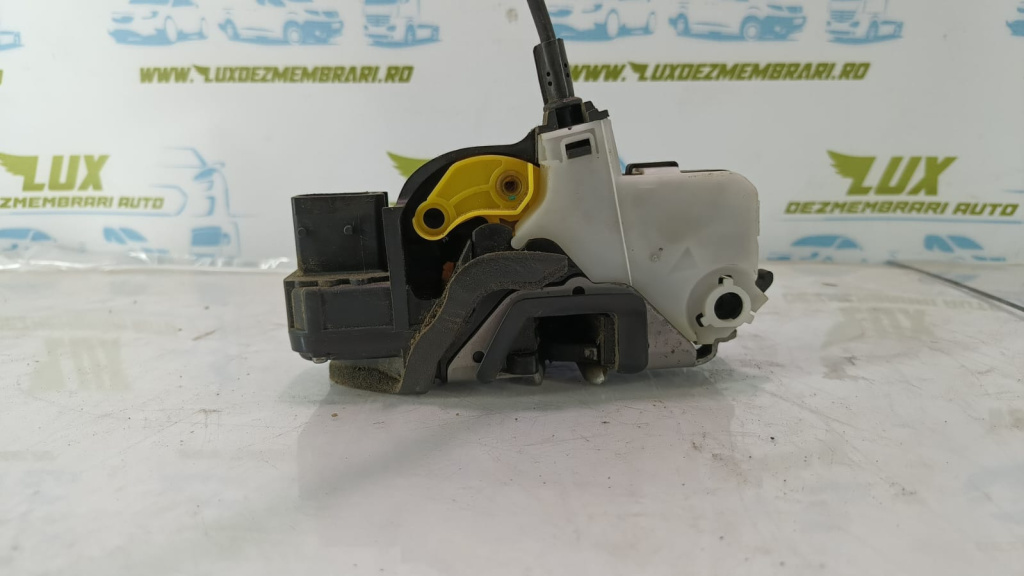 Broasca incuietoare 13502781 Opel Insignia A [2008 - 2014] 2.0 cdti a20dth